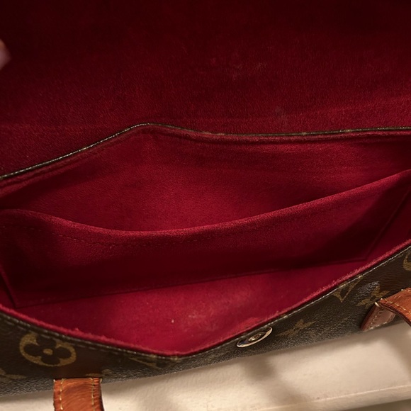 Louis Vuitton small handbag - Picture 5 of 7